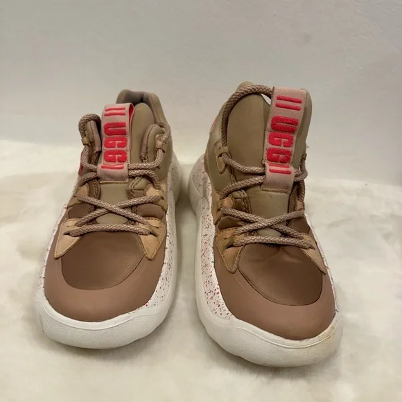 Ugg tennis shoes LA cloud lace fashion sneakers size 9! - Picture 5 of 10